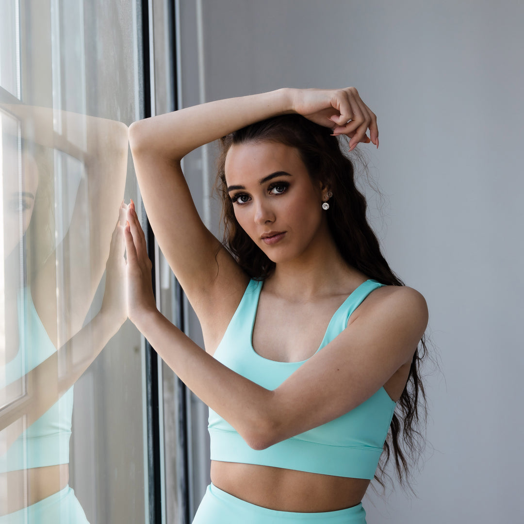 Ellie Fergusson poses in DYNS dancewear.