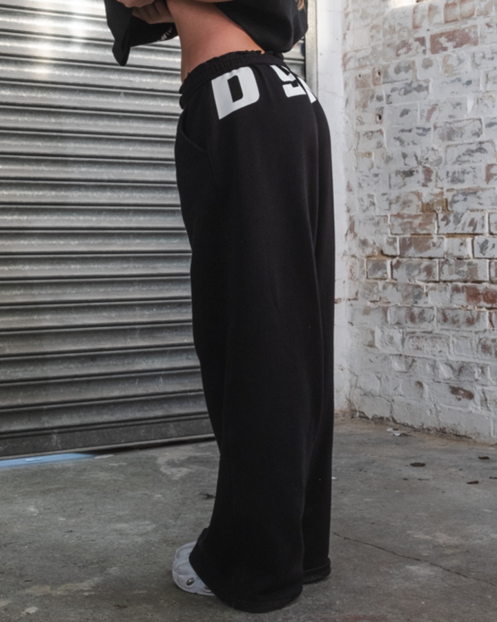 'RAVEN' Straight Leg Jogger - Black- DELIVERY BY 9th MARCH